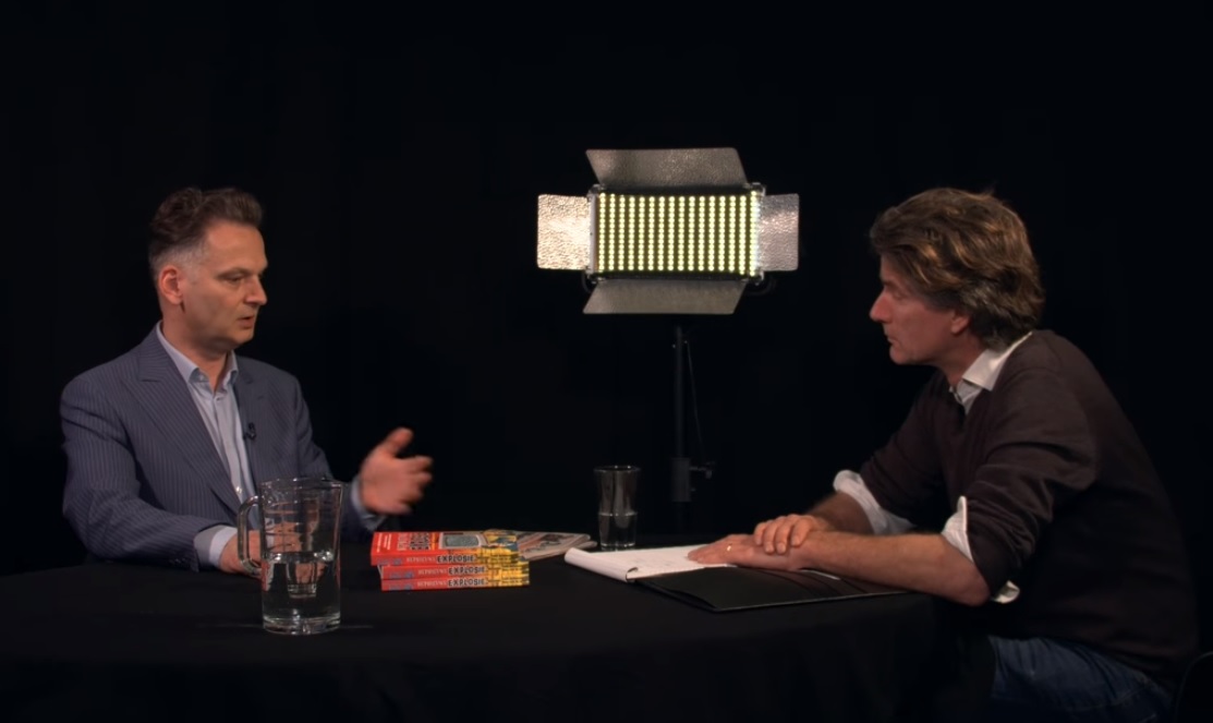 Eric van de Beek bij Café Weltschmerz over Nepnieuwsexplosie