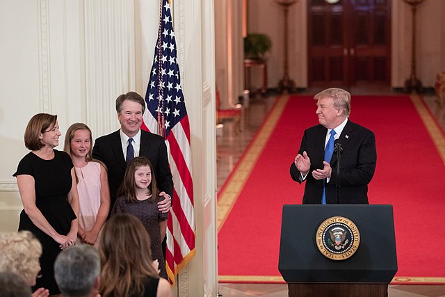 Na poging tot karaktermoord op Kavanaugh opnieuw poging tot karaktermoord op Donald Trump?